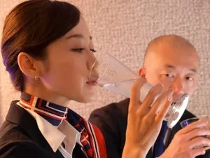 Húp lồn em giúp việc mông to khi vợ vừa ra ngoài